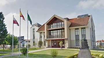 Bareyo reforzará su plantilla municipal con un arquitecto y un auxiliar administrativo